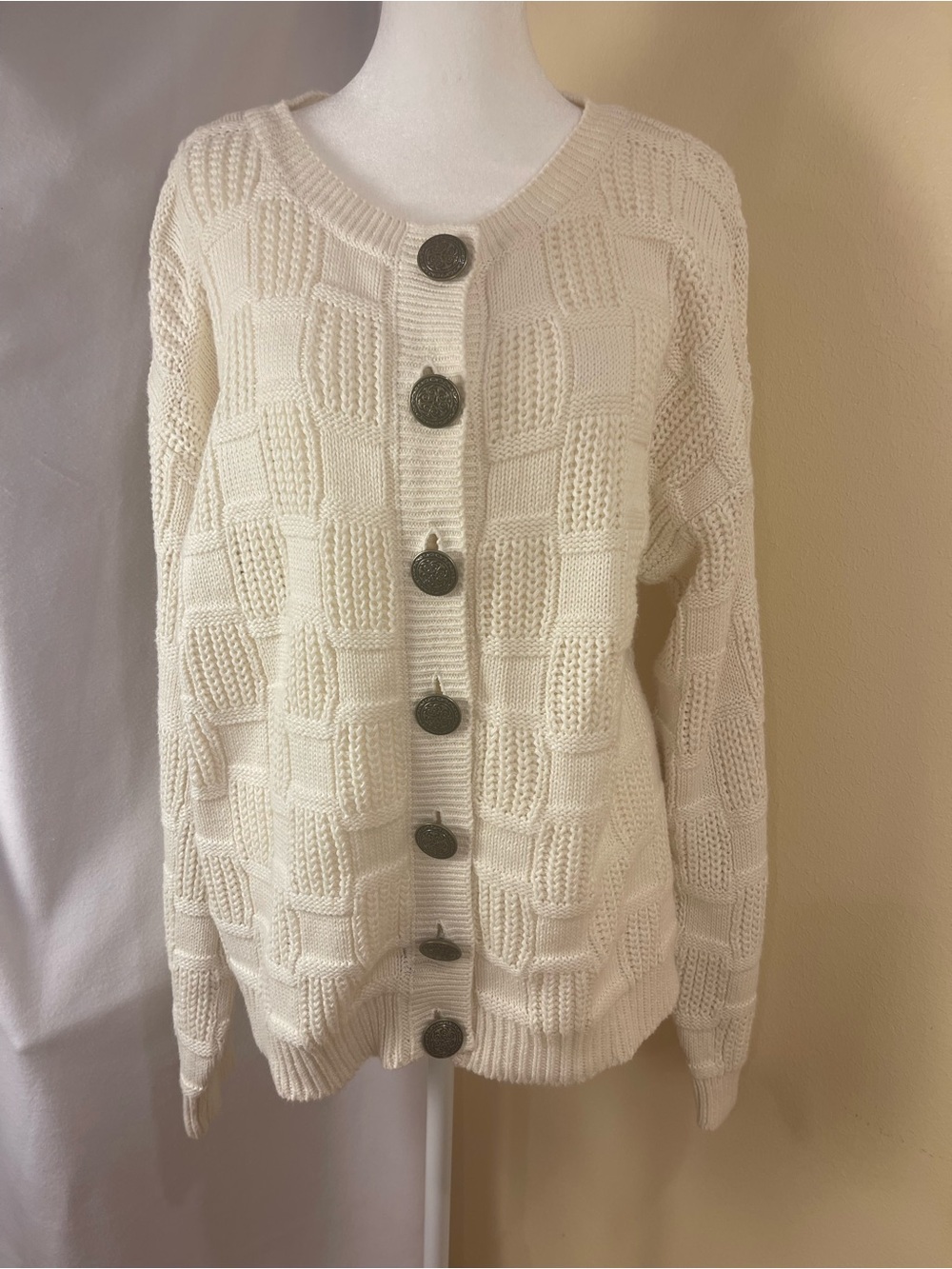 Ivory Cream Soft Knit Cardigan Sweater XL Oversized Boxy Textured Grandmacore